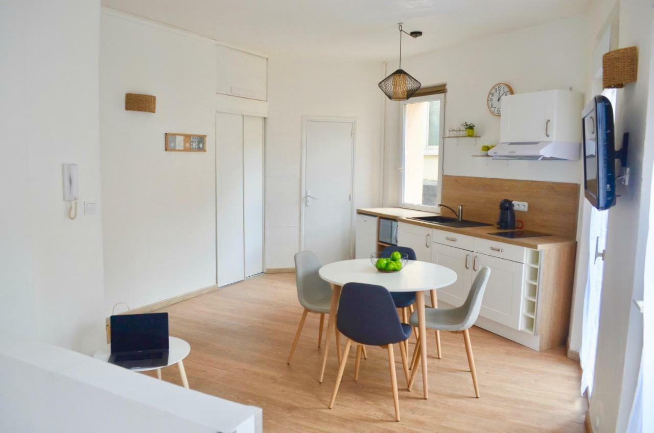Studio Liberte Plein Centre Saint-Raphaël المظهر الخارجي الصورة